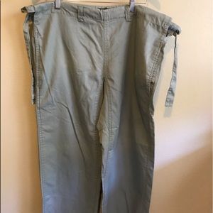 NWOT Banana Republic lite olive green ankle scrubs